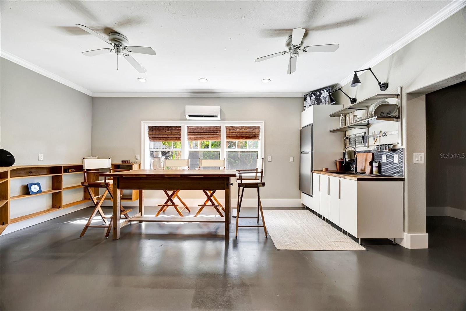 4707 TROYDALE RD, TAMPA, FL, 33615
