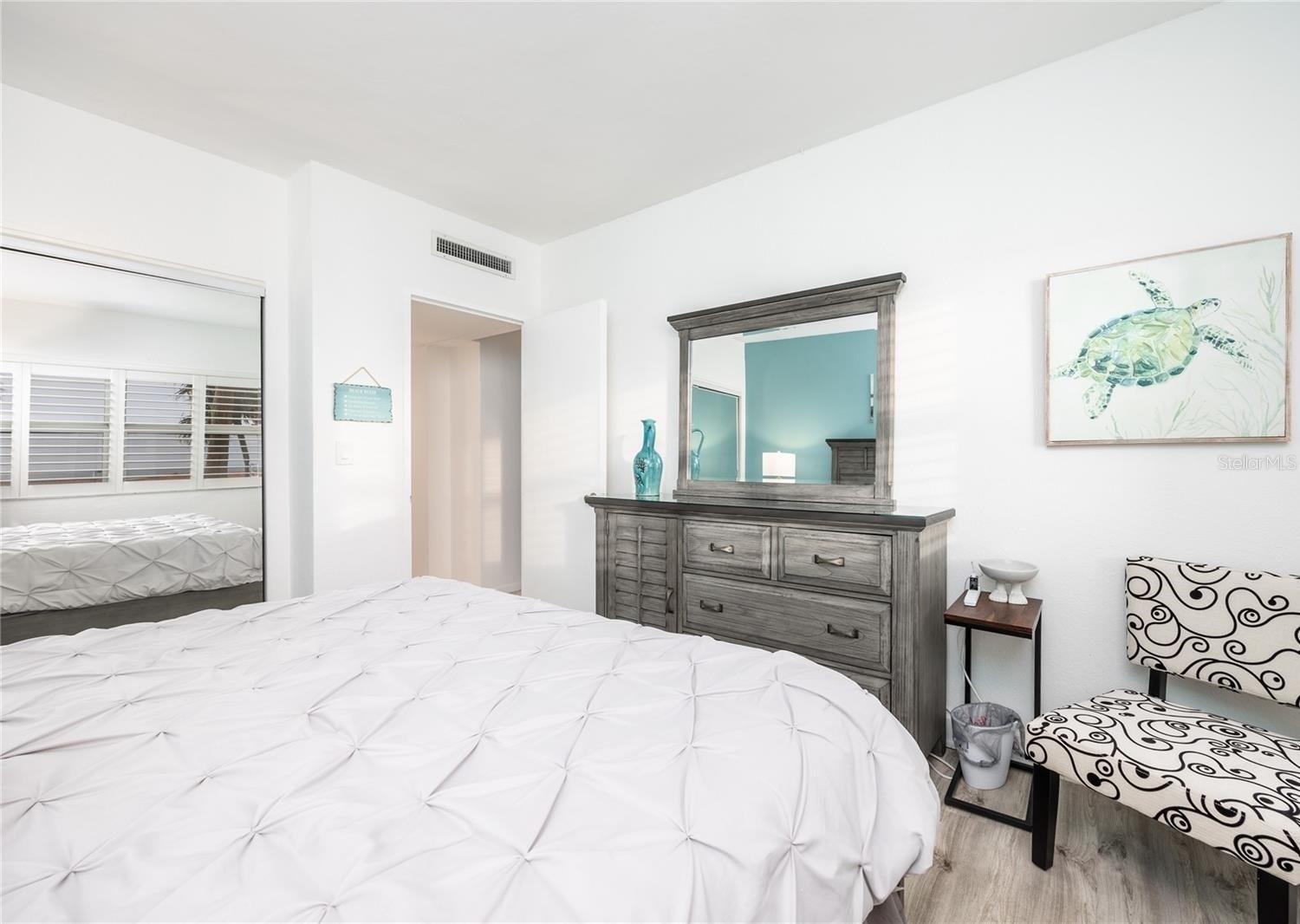 880 MANDALAY AVE #N105, CLEARWATER BEACH, FL, 33767