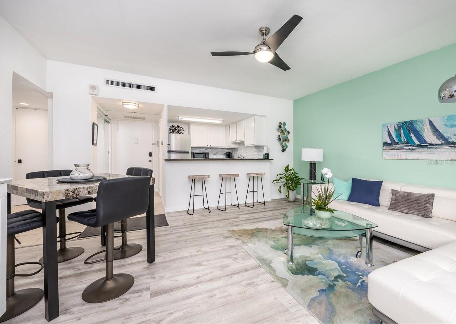 880 MANDALAY AVE #N105, CLEARWATER BEACH, FL, 33767