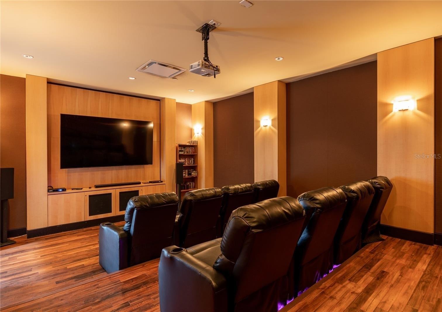 880 MANDALAY AVE #N105, CLEARWATER BEACH, FL, 33767