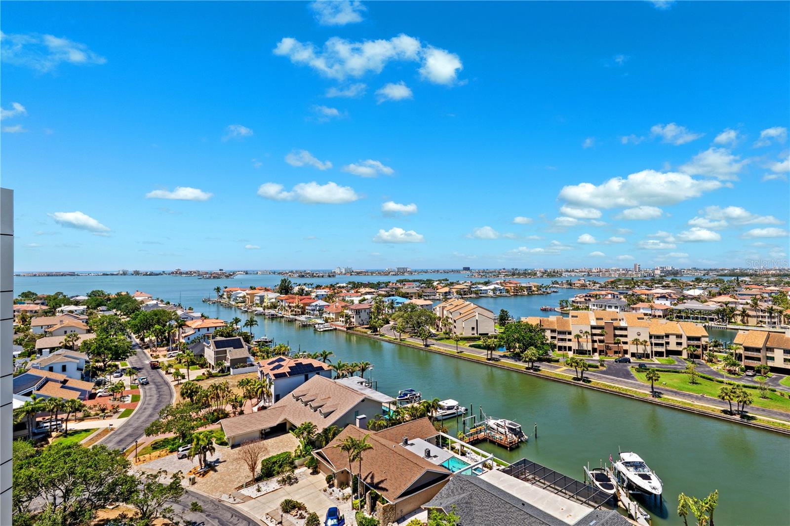 5950 PELICAN BAY PLZ S #PH-2F, GULFPORT, FL, 33707