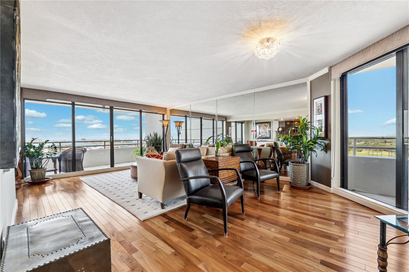 5950 PELICAN BAY PLZ S #PH-2F, GULFPORT, FL, 33707
