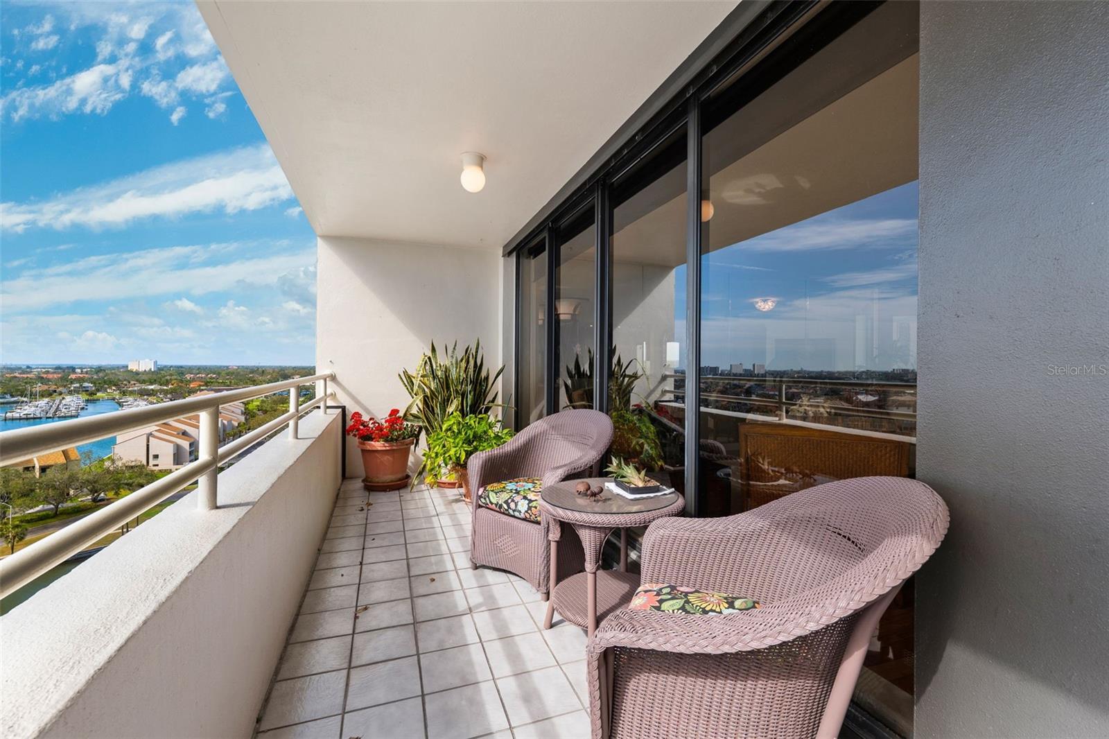 5950 PELICAN BAY PLZ S #PH-2F, GULFPORT, FL, 33707
