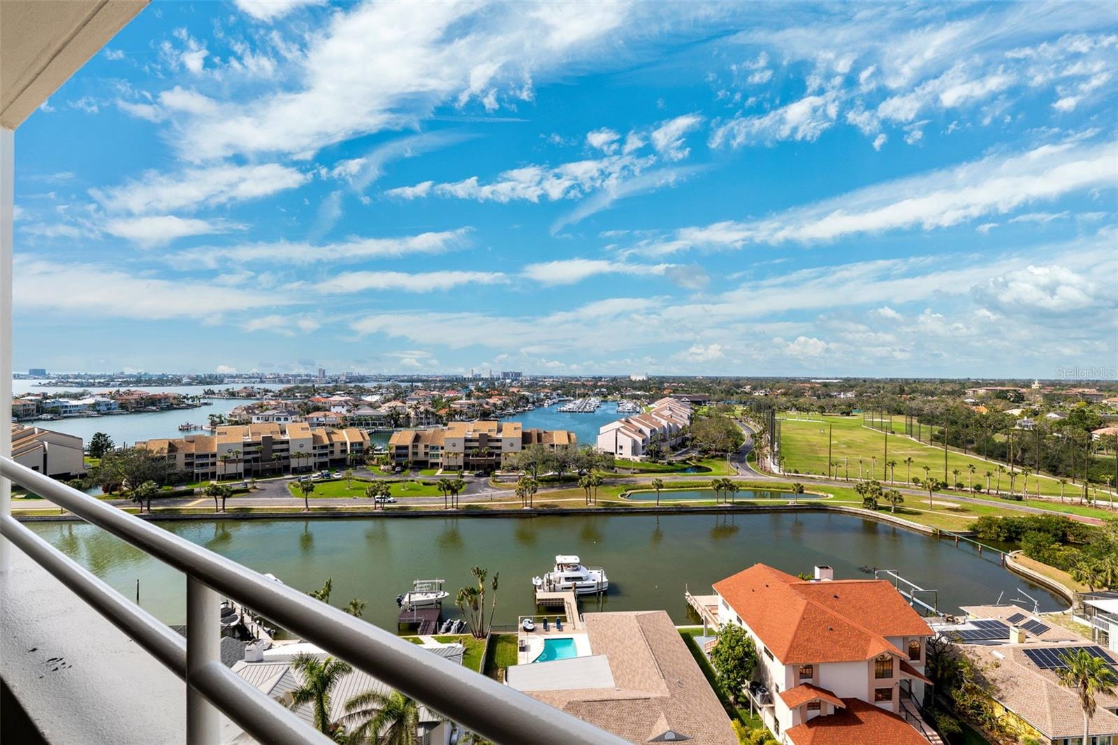 5950 PELICAN BAY PLZ S #PH-2F, GULFPORT, FL, 33707