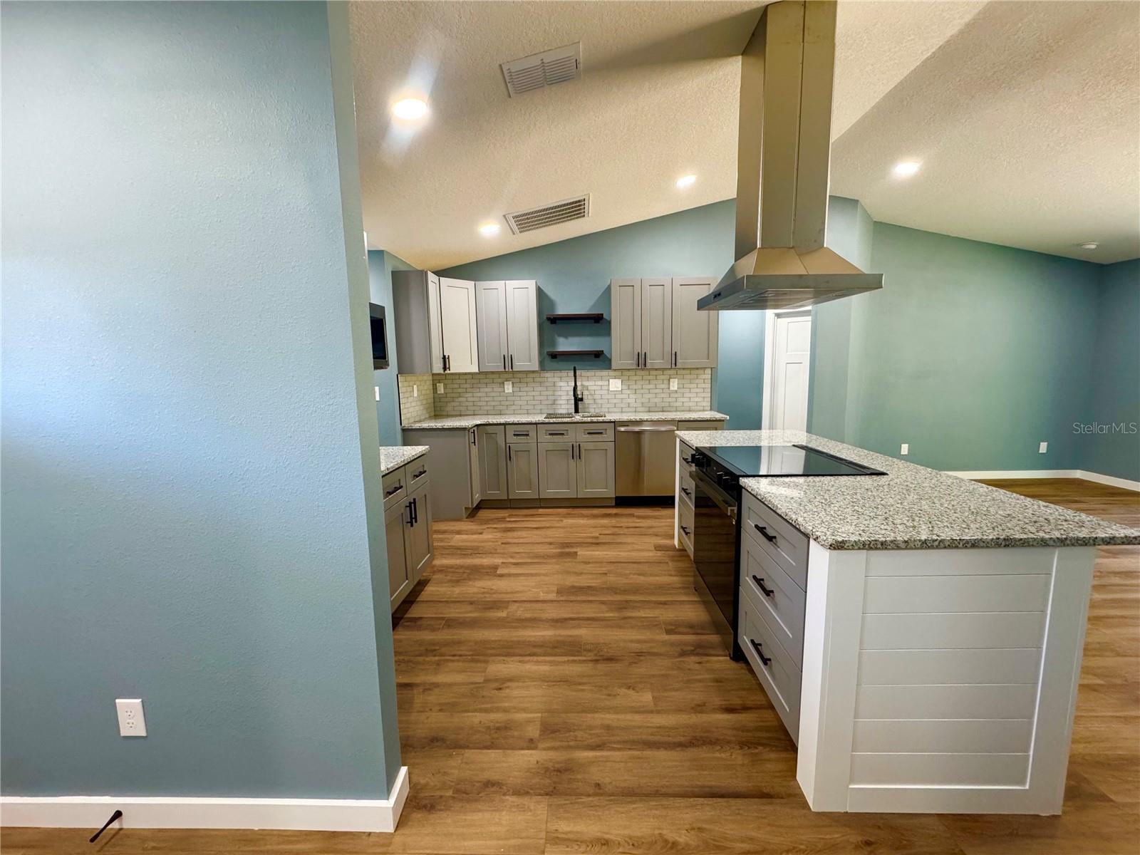 817 NW 13TH AVE, OCALA, FL, 34475