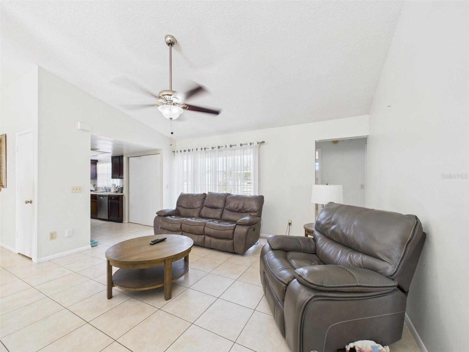 31 WAGON CIR, KISSIMMEE, FL, 34743