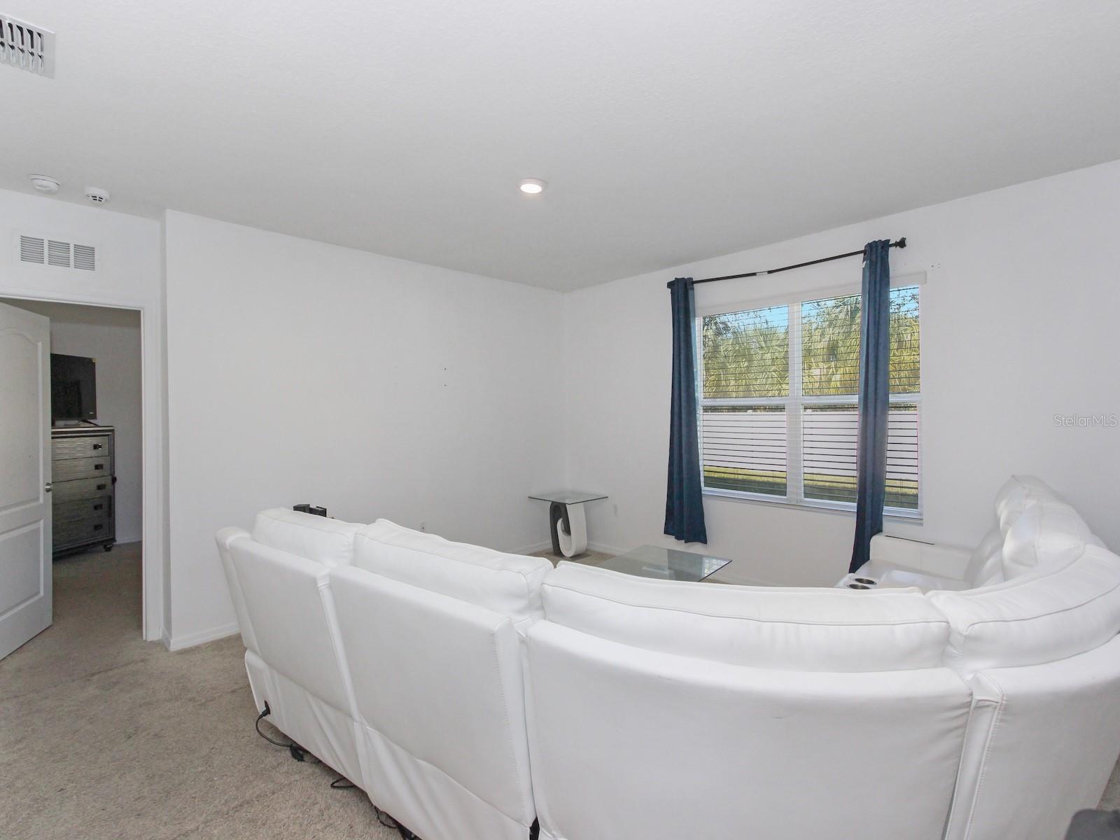 2582 GLACIER EXPRESS LN, TAVARES, FL, 32778