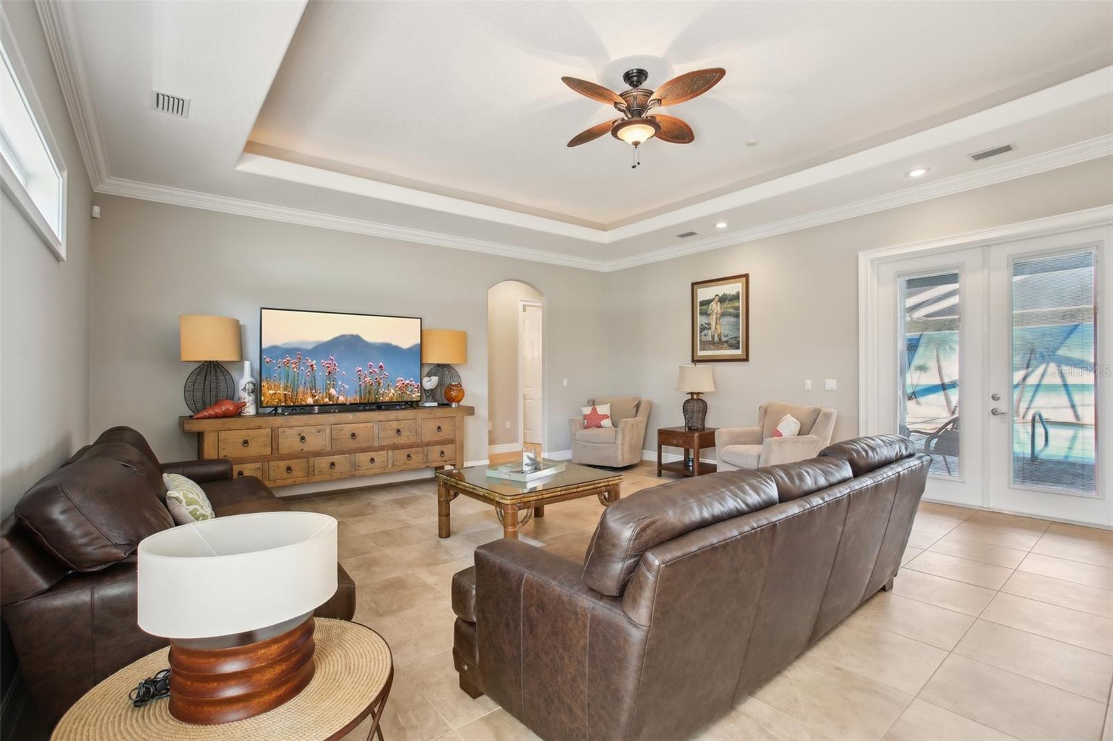 11145 MOUNTAIN MOCKINGBIRD RD, WEEKI WACHEE, FL, 34614