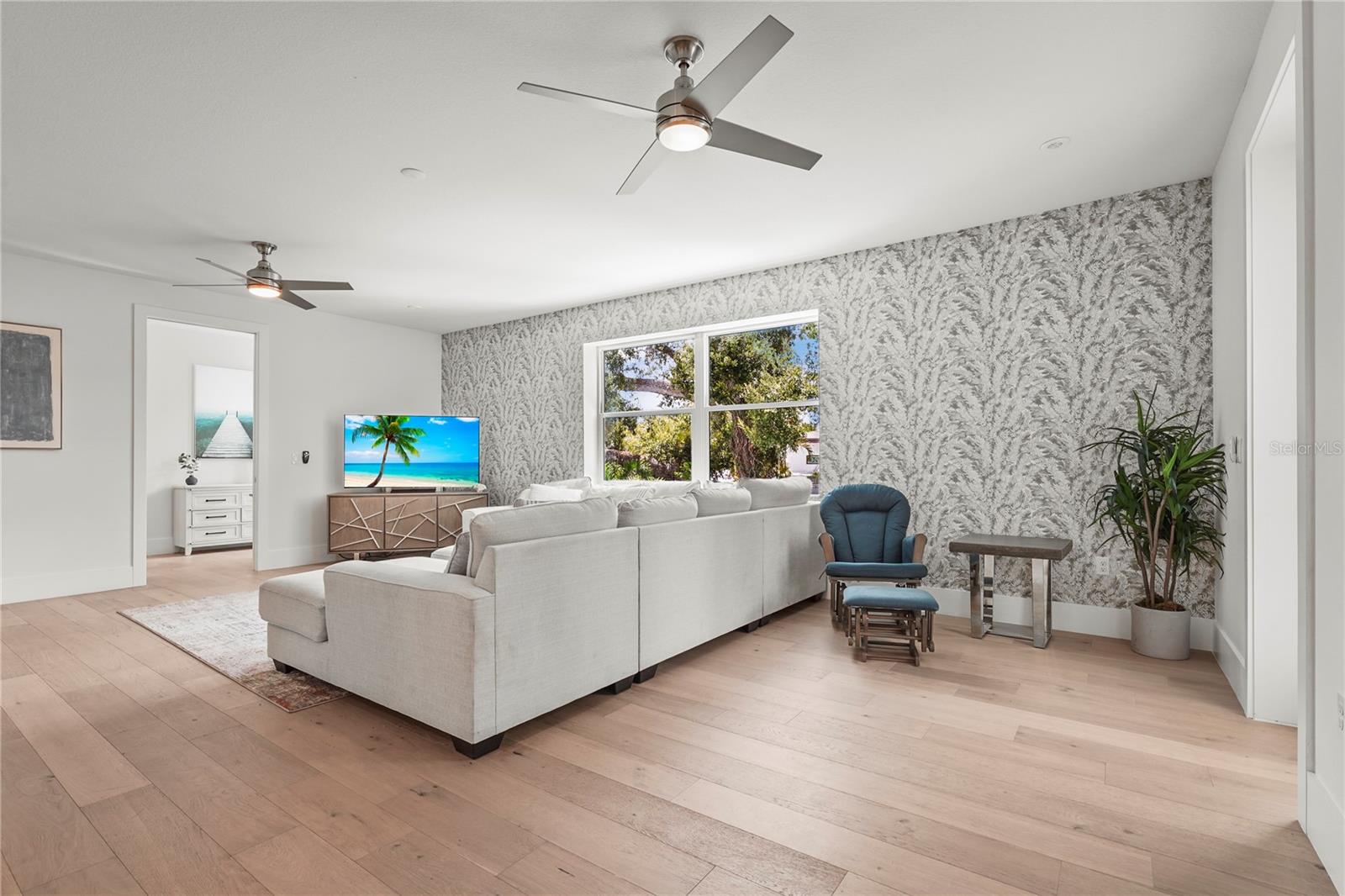 A4641225 Property Photo