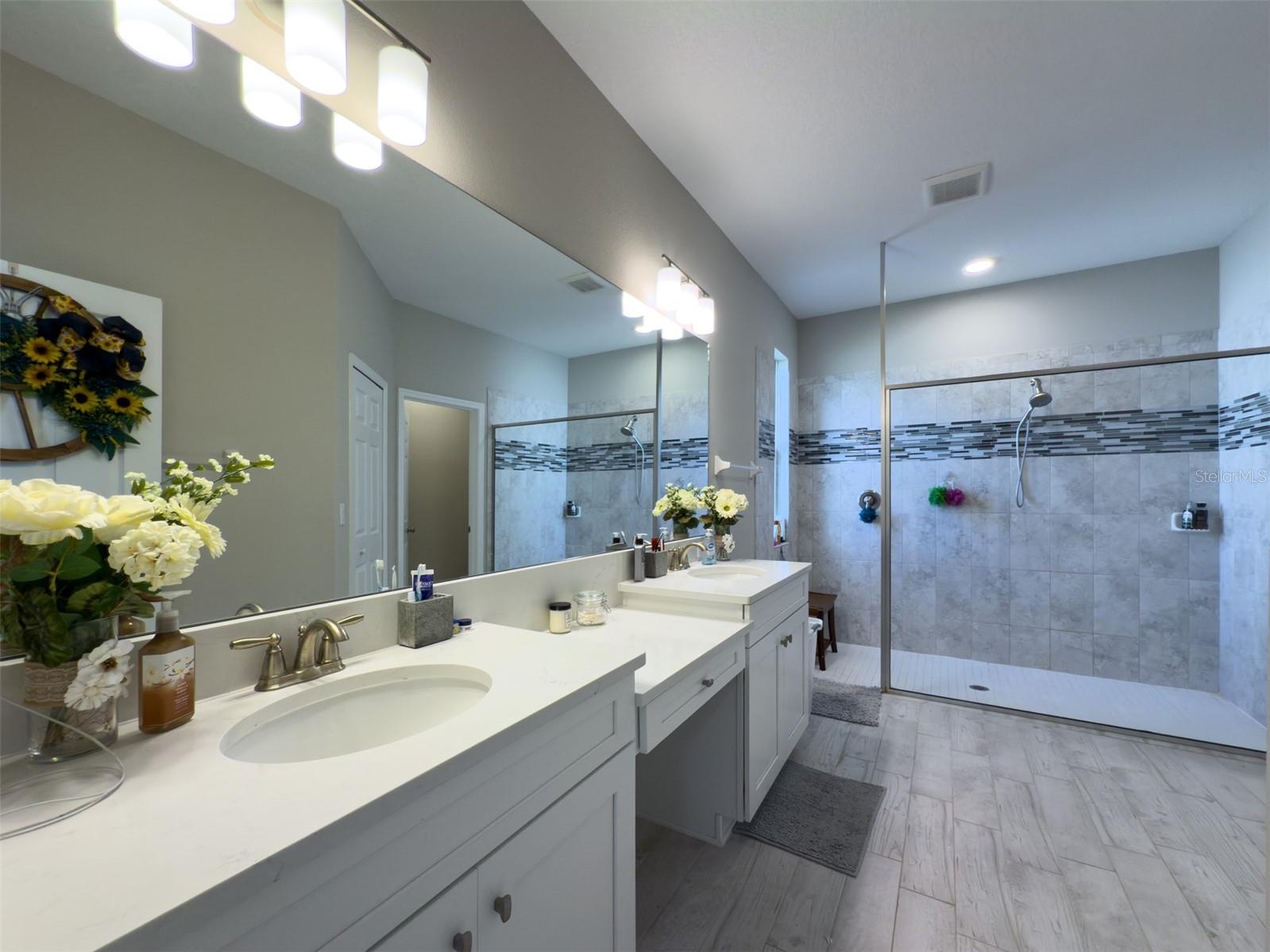 3150 MARINE GRASS DR, WIMAUMA, FL, 33598