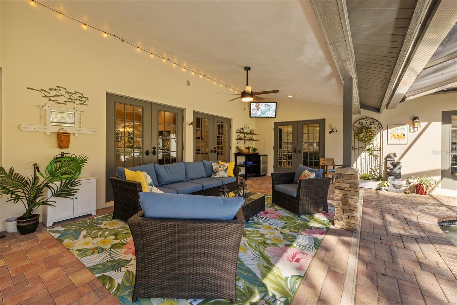 632 ROYAL DORNOCK CT, TARPON SPRINGS, FL, 34688