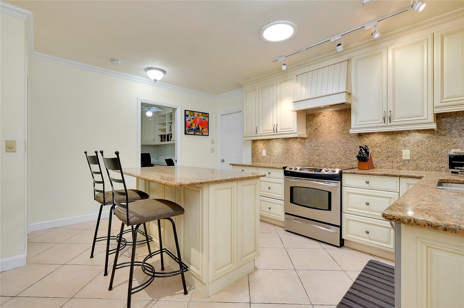 705 CADIZ RD, VENICE, FL, 34285