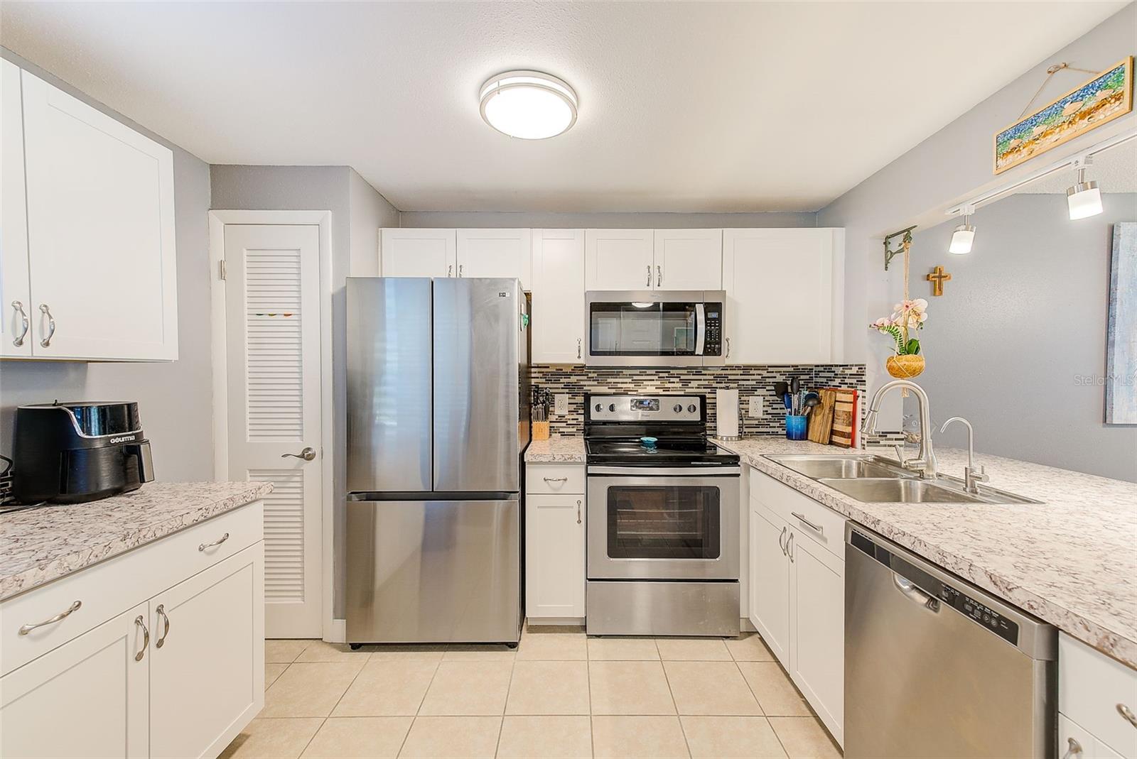 12300 VONN RD #2104, LARGO, FL, 33774