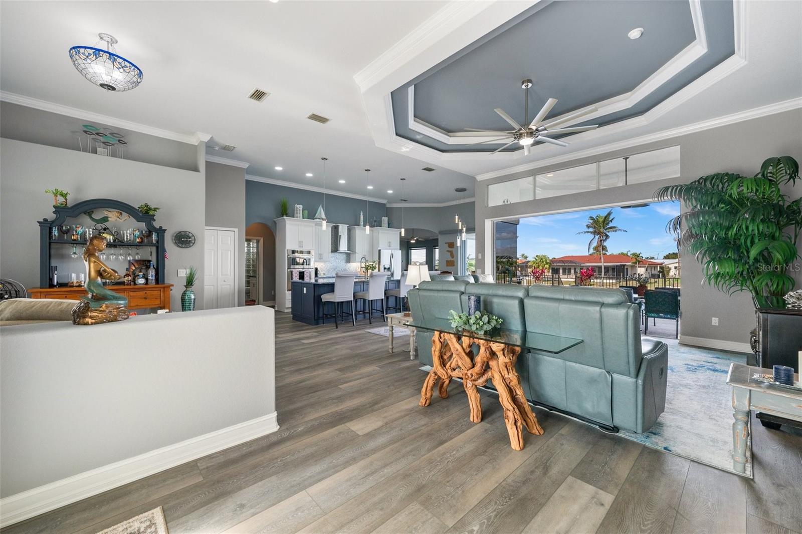 360 CAPRI ISLES CT, PUNTA GORDA, FL, 33950