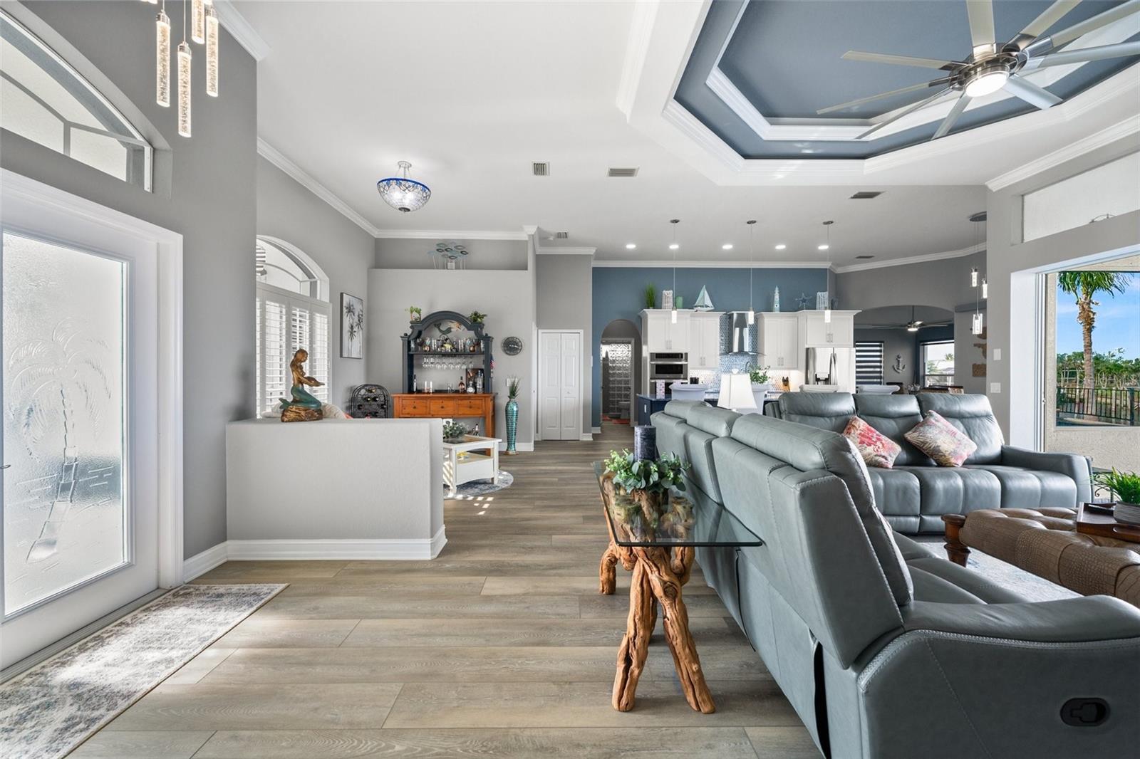 360 CAPRI ISLES CT, PUNTA GORDA, FL, 33950