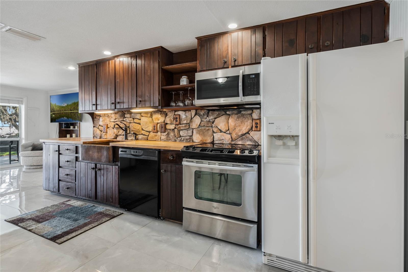 3943 CHAMBERS ST, LAKE WALES, FL, 33853