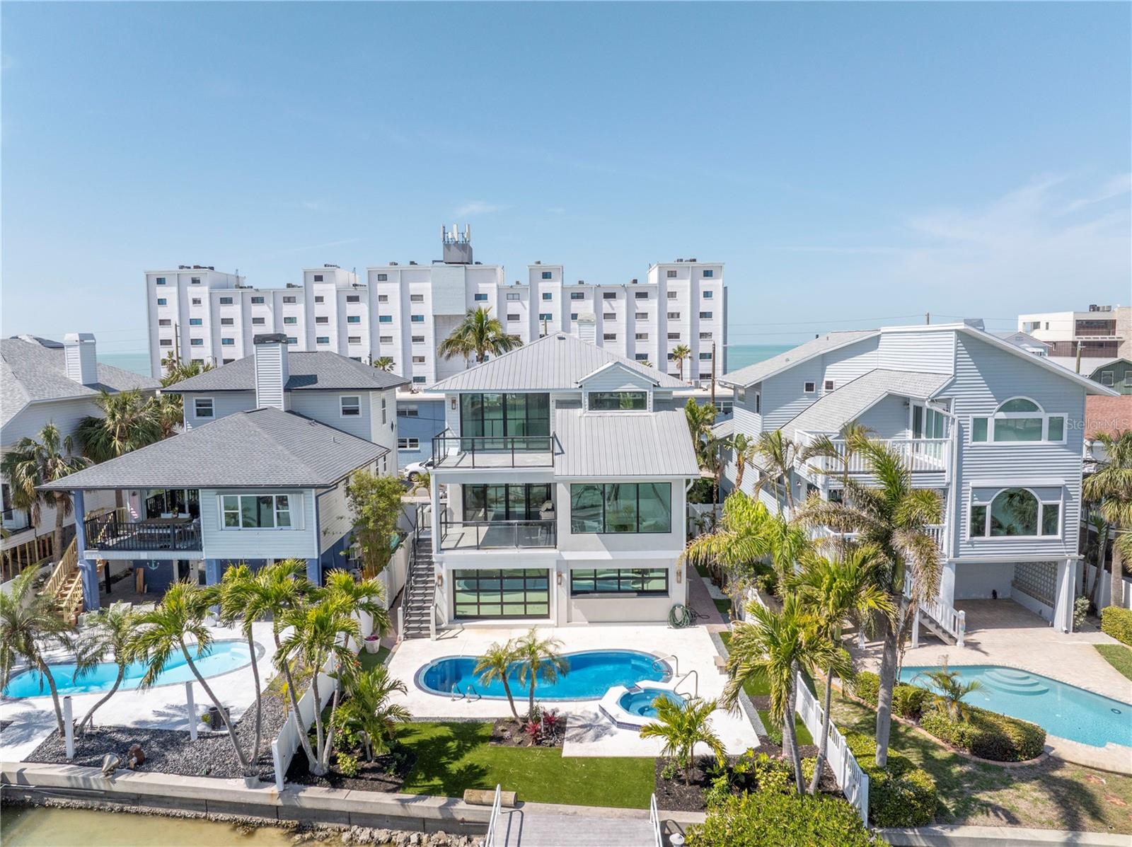8505 BLIND PASS DR, TREASURE ISLAND, FL, 33706