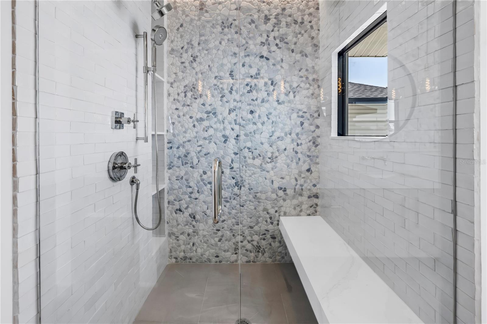 8505 BLIND PASS DR, TREASURE ISLAND, FL, 33706