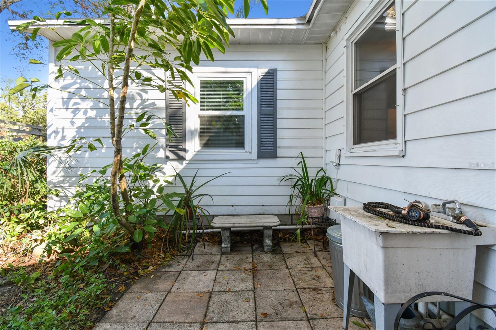 223 33RD AVE N, ST PETERSBURG, FL, 33704