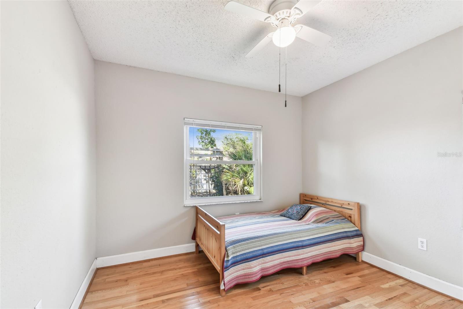 223 33RD AVE N, ST PETERSBURG, FL, 33704