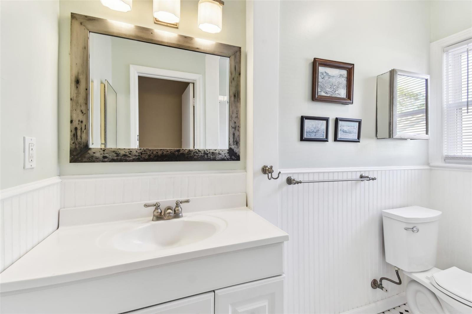 223 33RD AVE N, ST PETERSBURG, FL, 33704