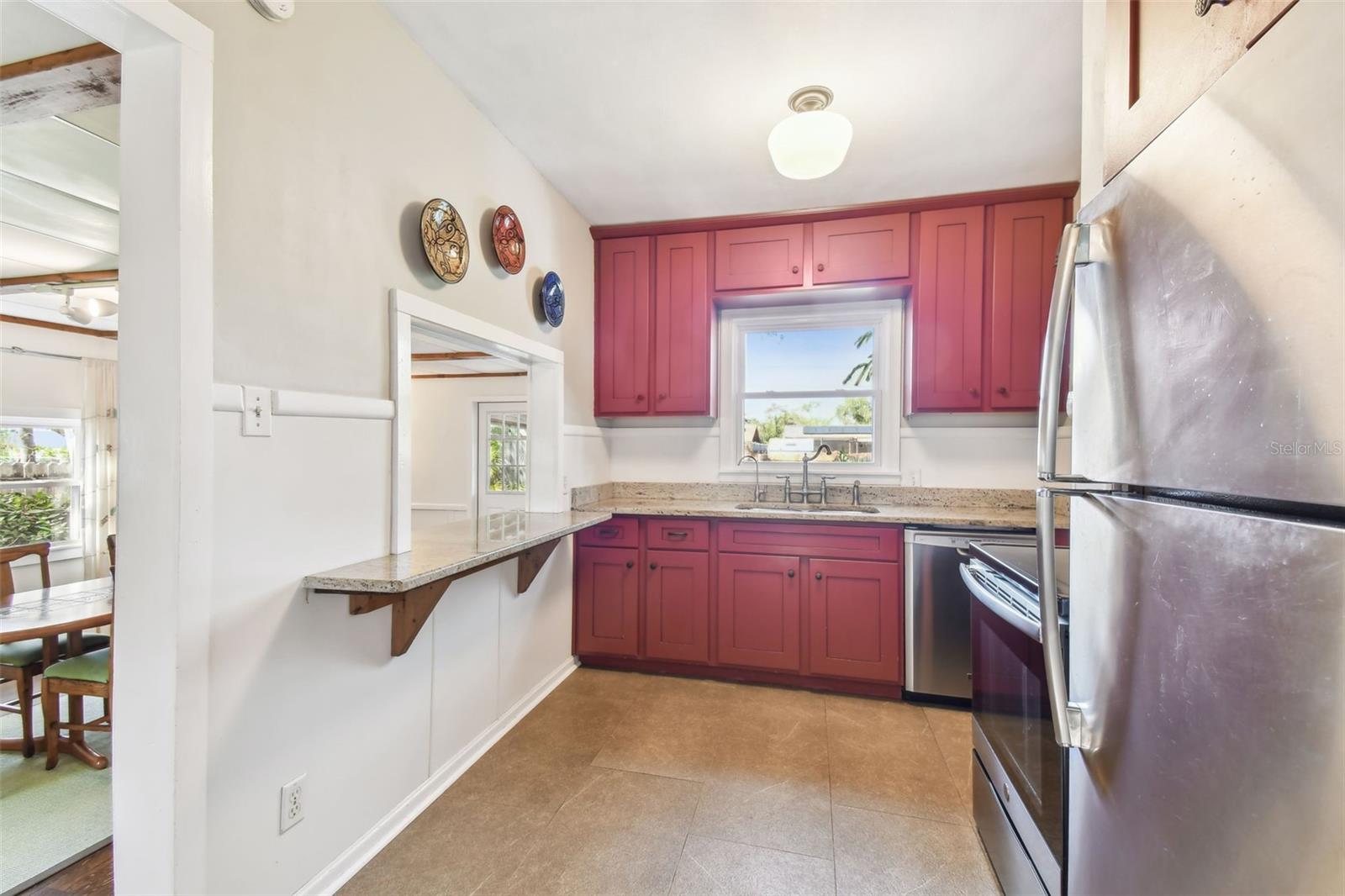 223 33RD AVE N, ST PETERSBURG, FL, 33704