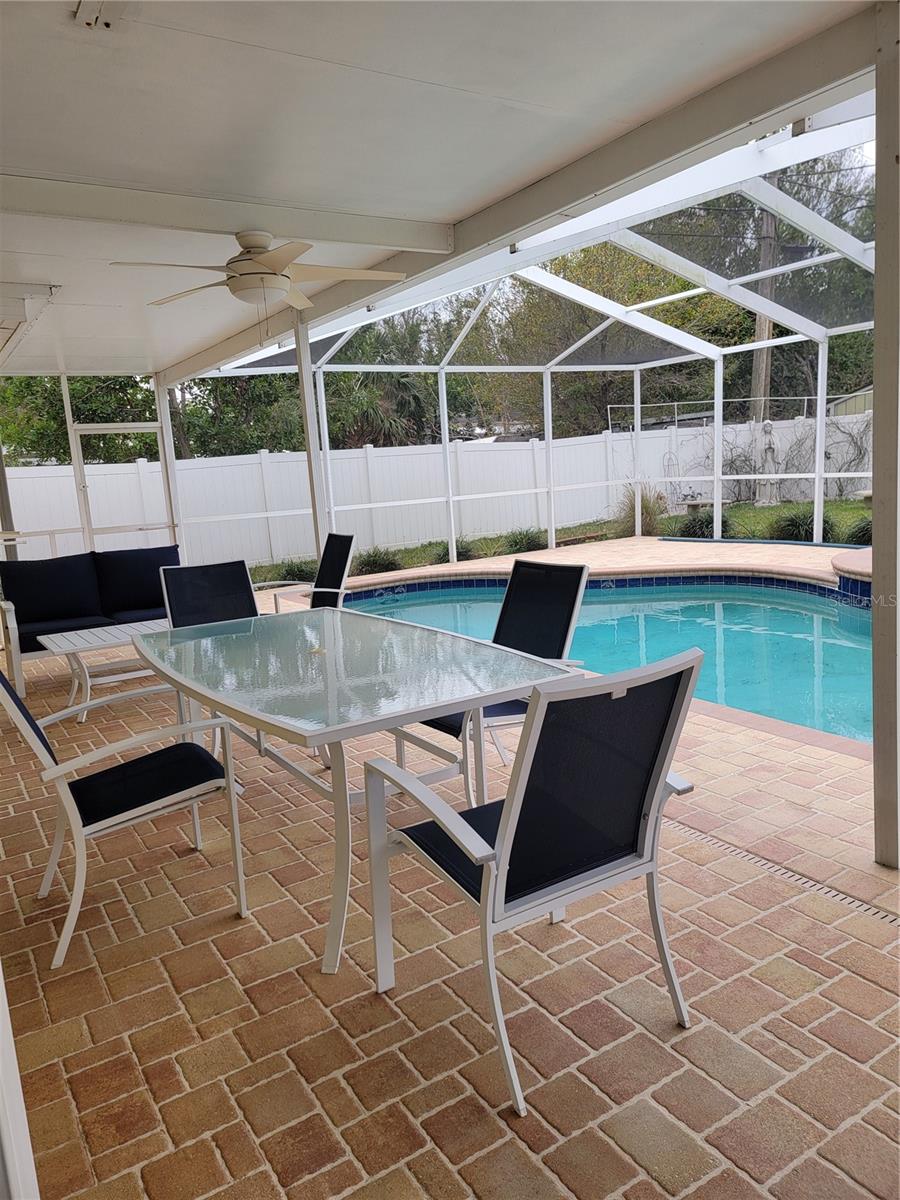 8316 6TH ST N #Mother-in-Law Suite, ST PETERSBURG, FL, 33702