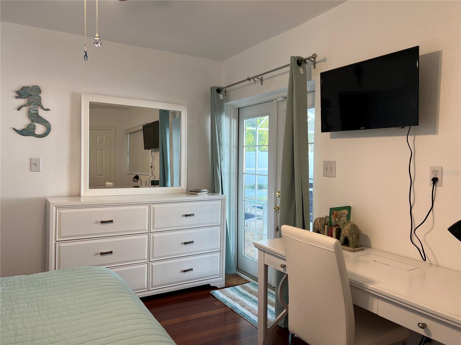 8316 6TH ST N #Mother-in-Law Suite, ST PETERSBURG, FL, 33702