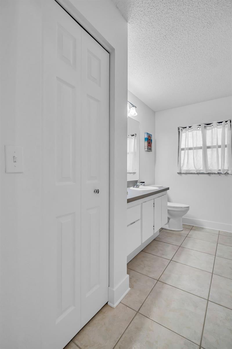 2441 BLOSSOM LAKE DR, HOLIDAY, FL, 34691
