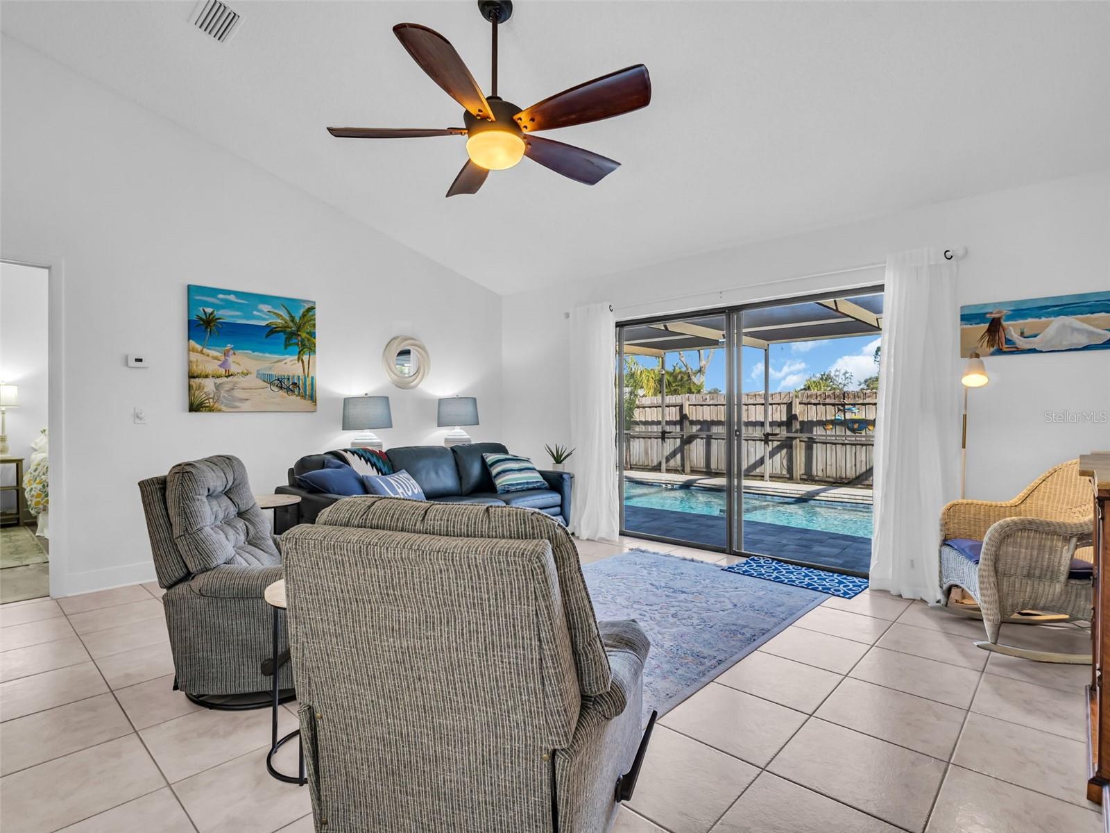 2441 BLOSSOM LAKE DR, HOLIDAY, FL, 34691