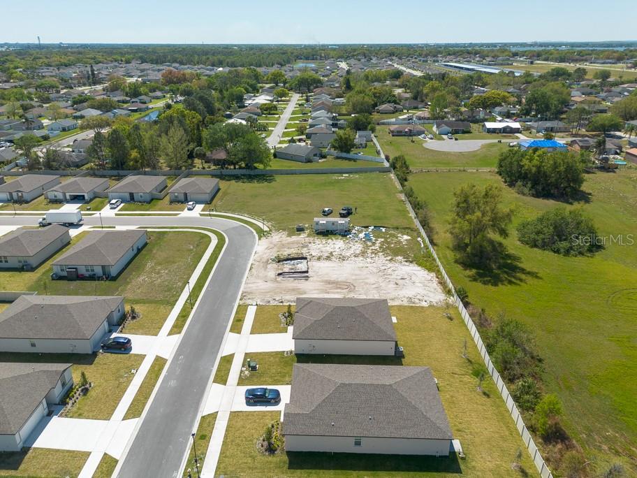 1321 OAK VALLEY DR, AUBURNDALE, FL, 33823
