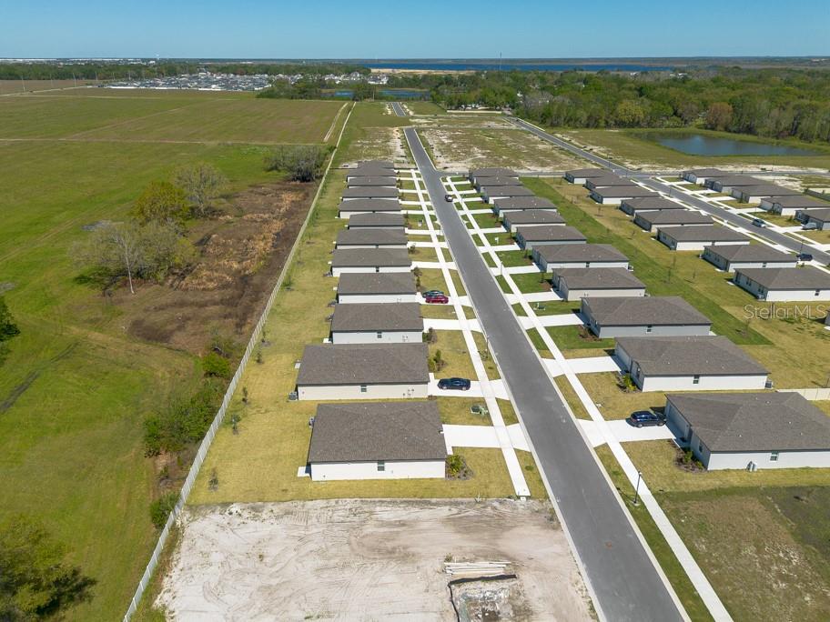 1321 OAK VALLEY DR, AUBURNDALE, FL, 33823