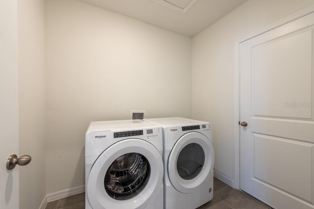1321 OAK VALLEY DR, AUBURNDALE, FL, 33823