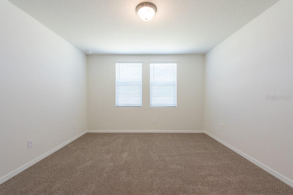 1321 OAK VALLEY DR, AUBURNDALE, FL, 33823