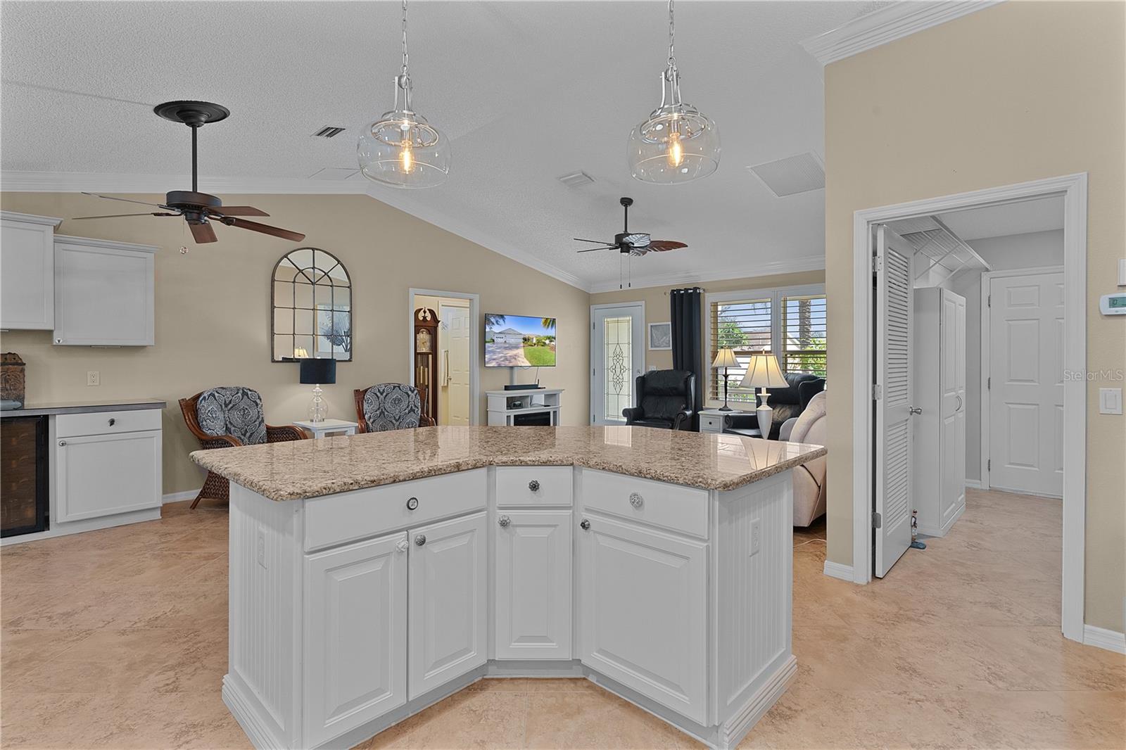 1508 LAKEWOOD DR, THE VILLAGES, FL, 32162
