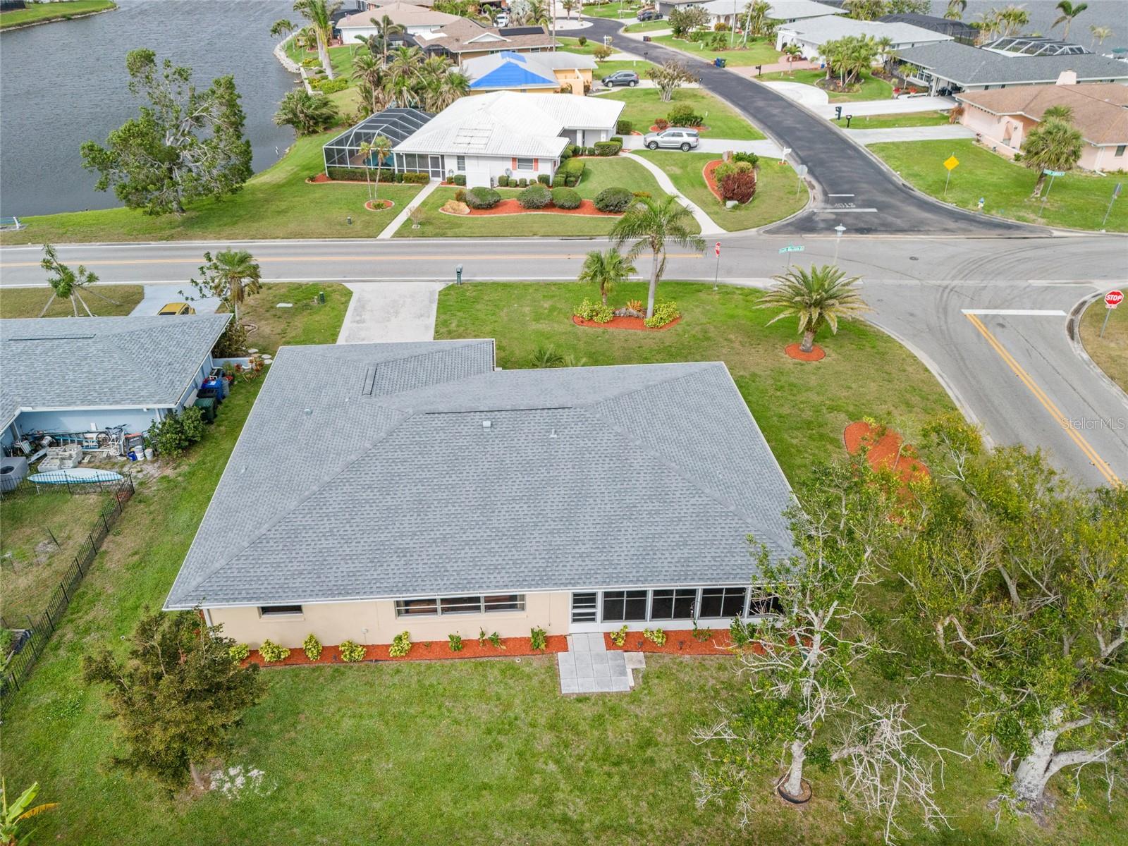 916 S GONDOLA DR, VENICE, FL, 34293