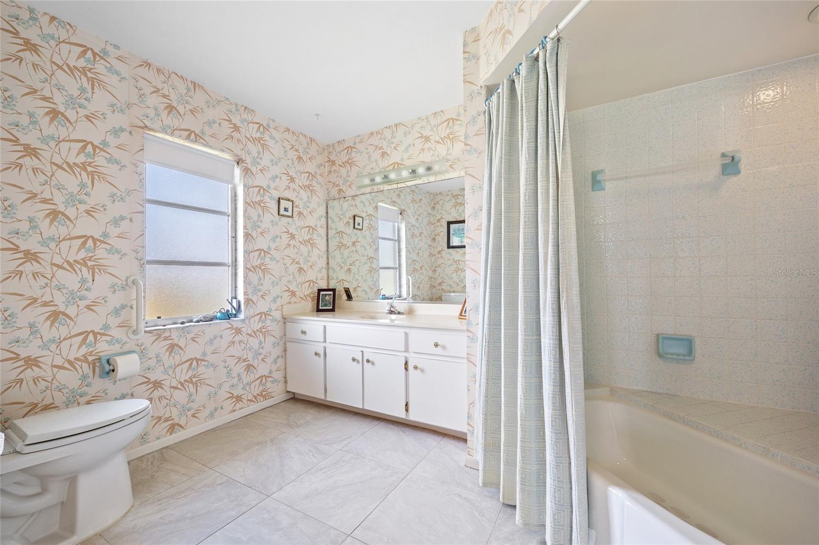 916 S GONDOLA DR, VENICE, FL, 34293