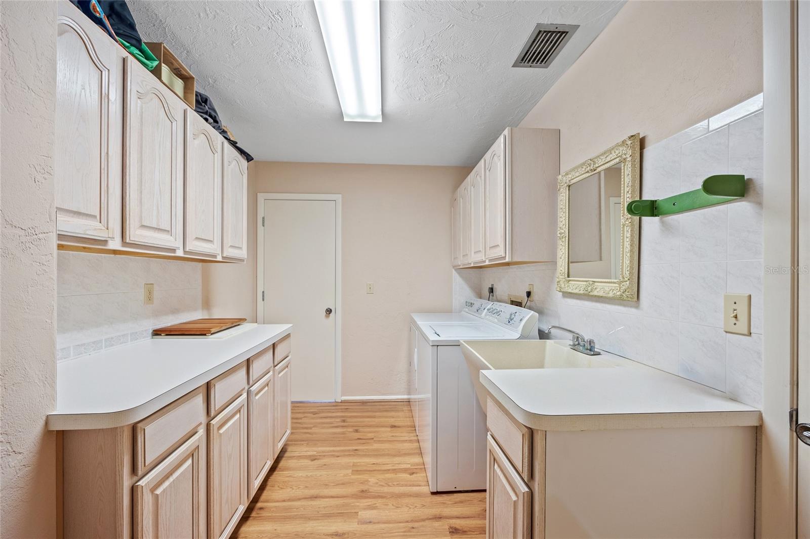 916 S GONDOLA DR, VENICE, FL, 34293