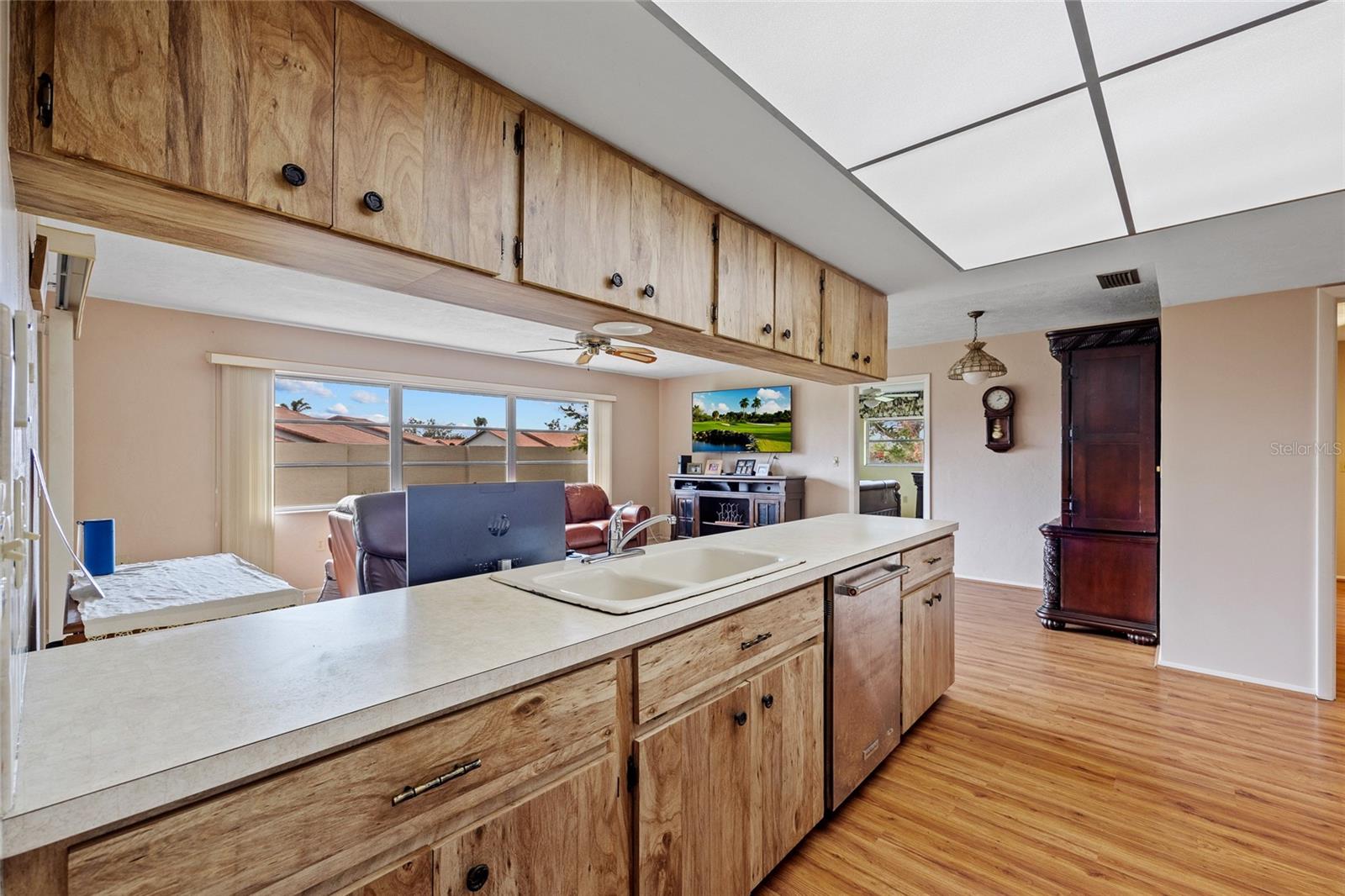916 S GONDOLA DR, VENICE, FL, 34293