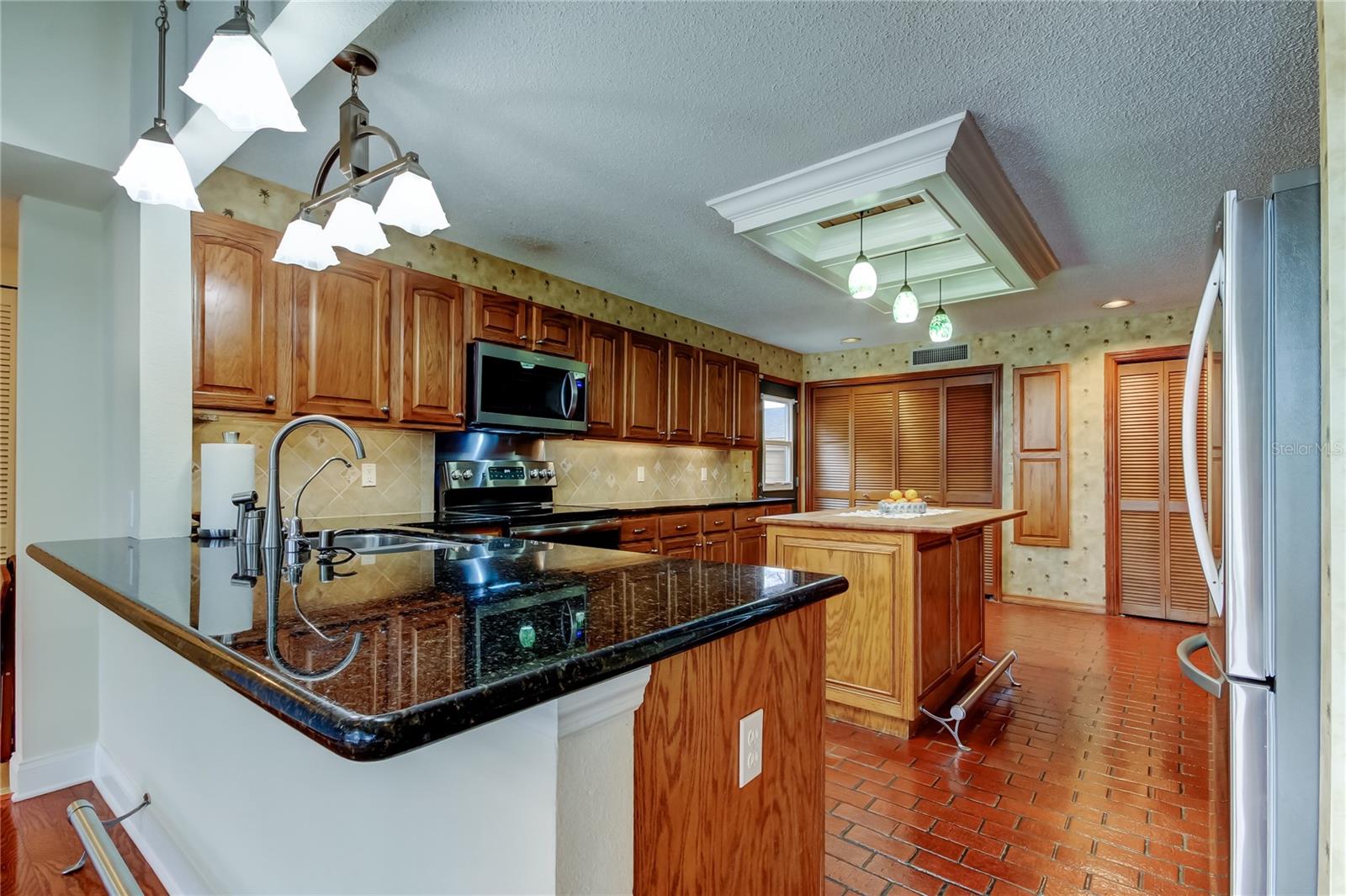 22819 SOUTHSHORE DR, LAND O LAKES, FL, 34639