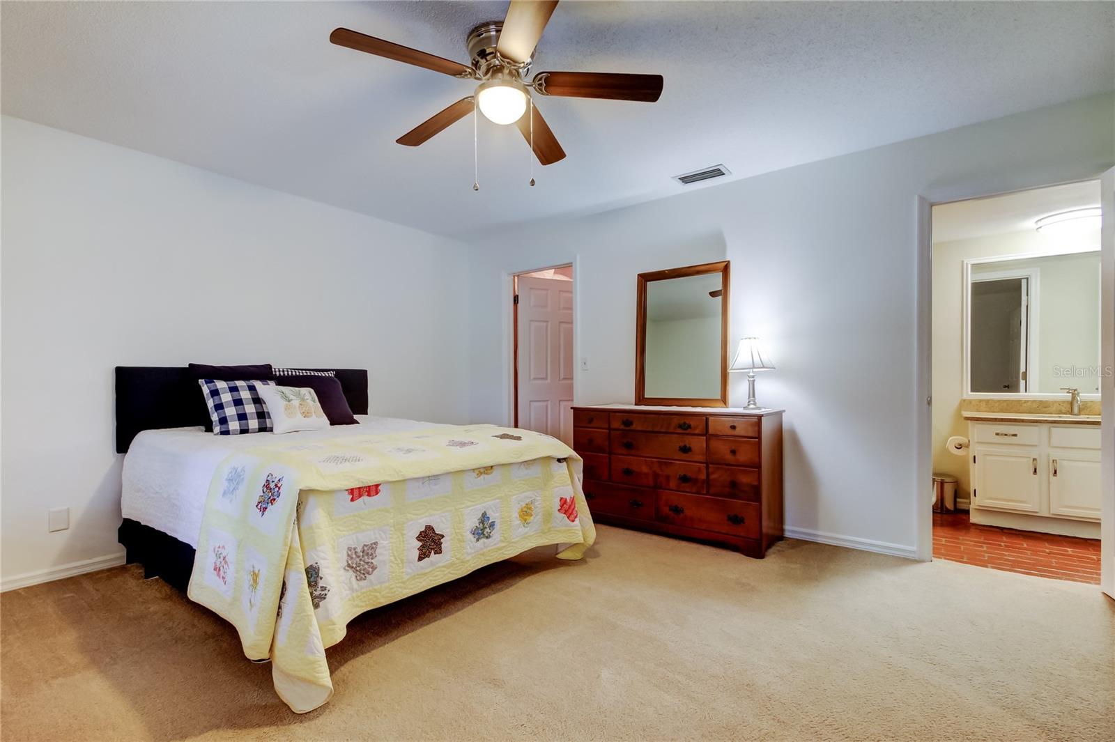 22819 SOUTHSHORE DR, LAND O LAKES, FL, 34639