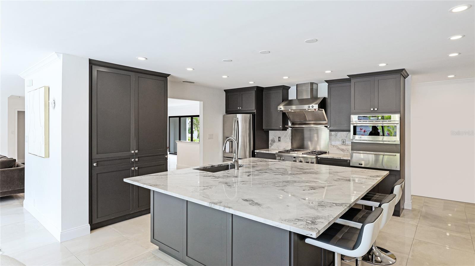 526 BIRD KEY DR, SARASOTA, FL, 34236