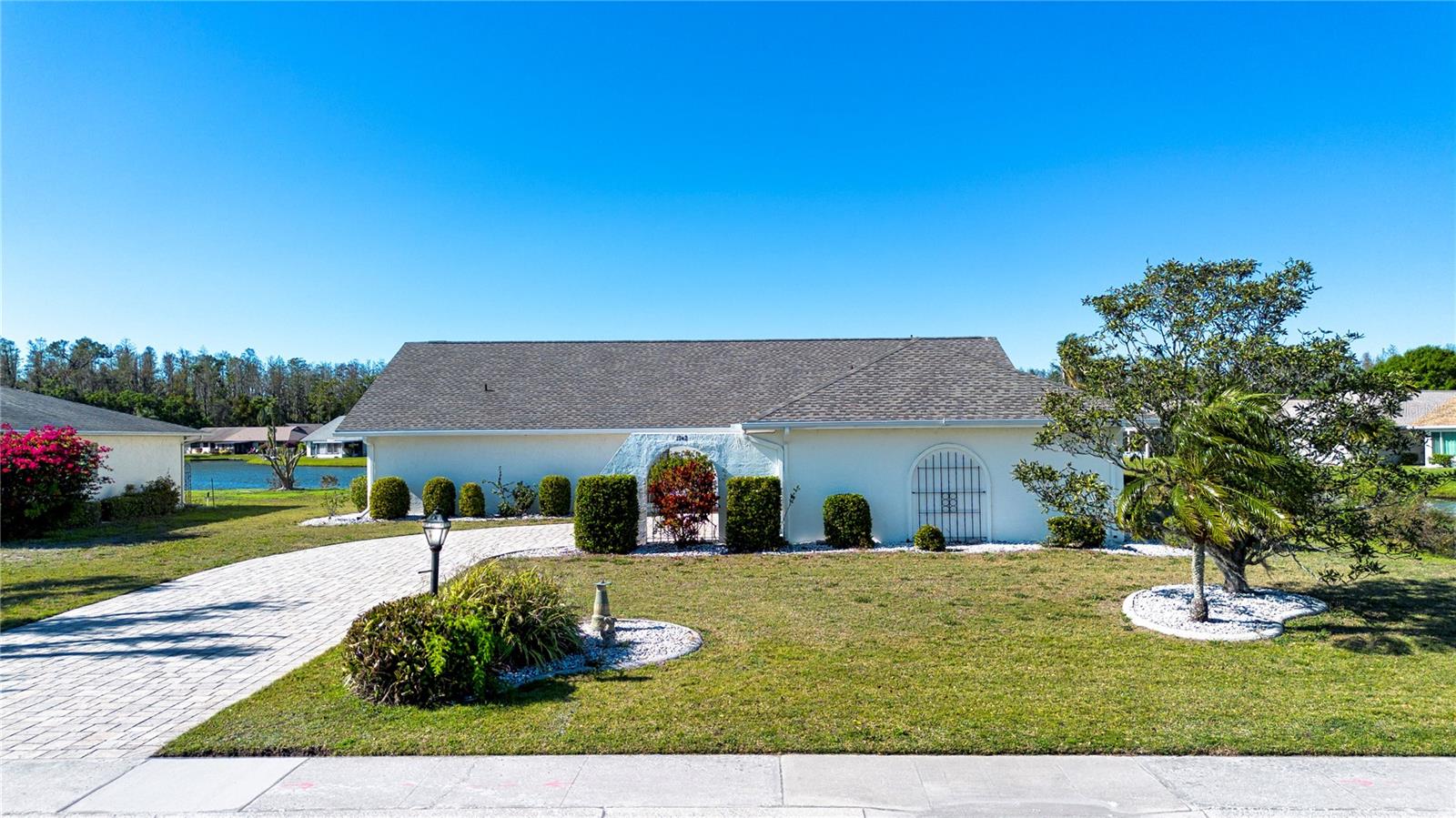 1742 W DEL WEBB BLVD, SUN CITY CENTER, FL, 33573