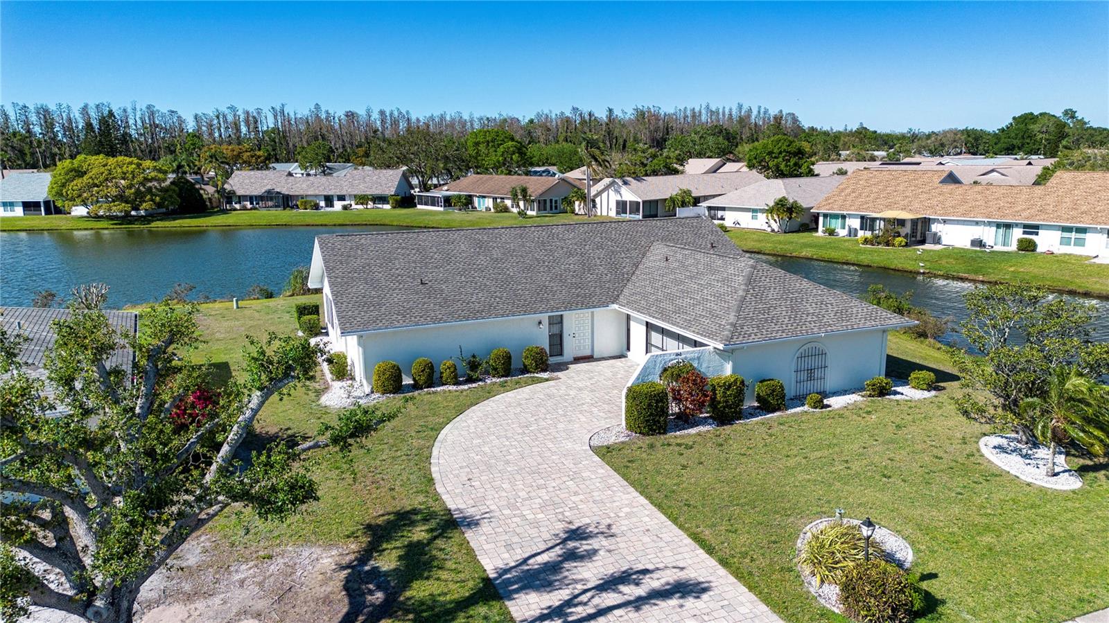 1742 W DEL WEBB BLVD, SUN CITY CENTER, FL, 33573