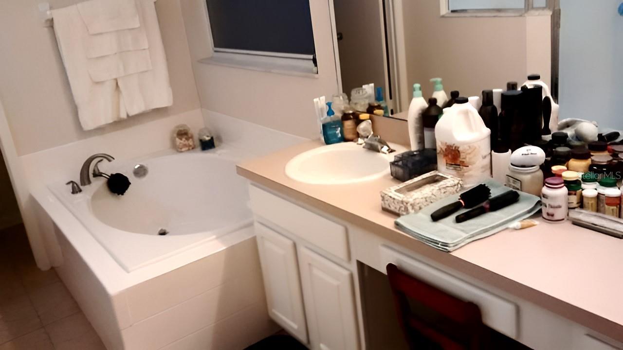 580 TREE SHORE DR, ORLANDO, FL, 32825