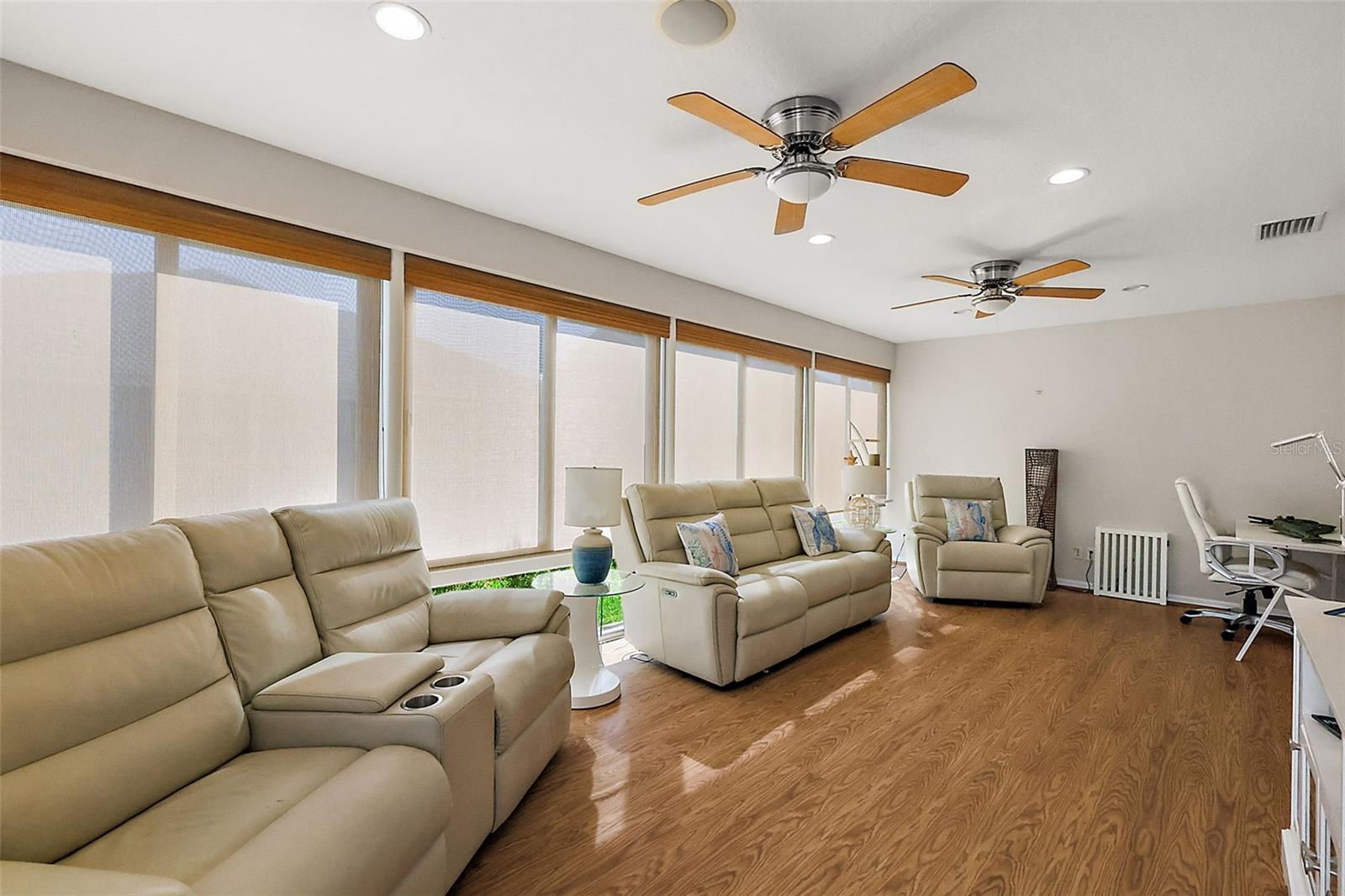 9243 SE 171ST COOPER LOOP, THE VILLAGES, FL, 32162