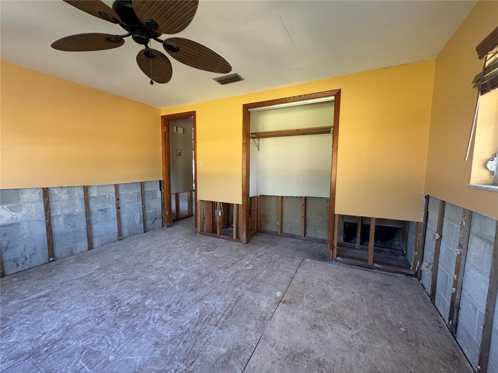 3717 SLEEPY HOLLOW LN, PUNTA GORDA, FL, 33950