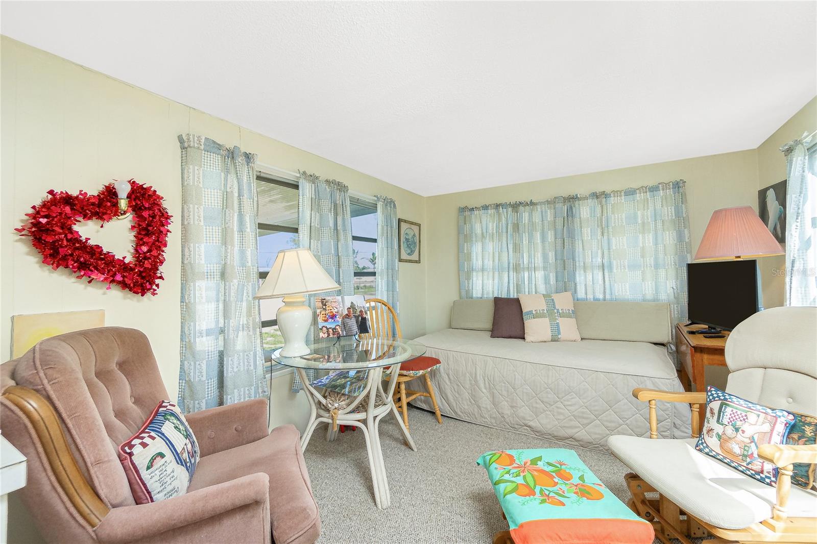 3210 HOLLY AVE, ENGLEWOOD, FL, 34224