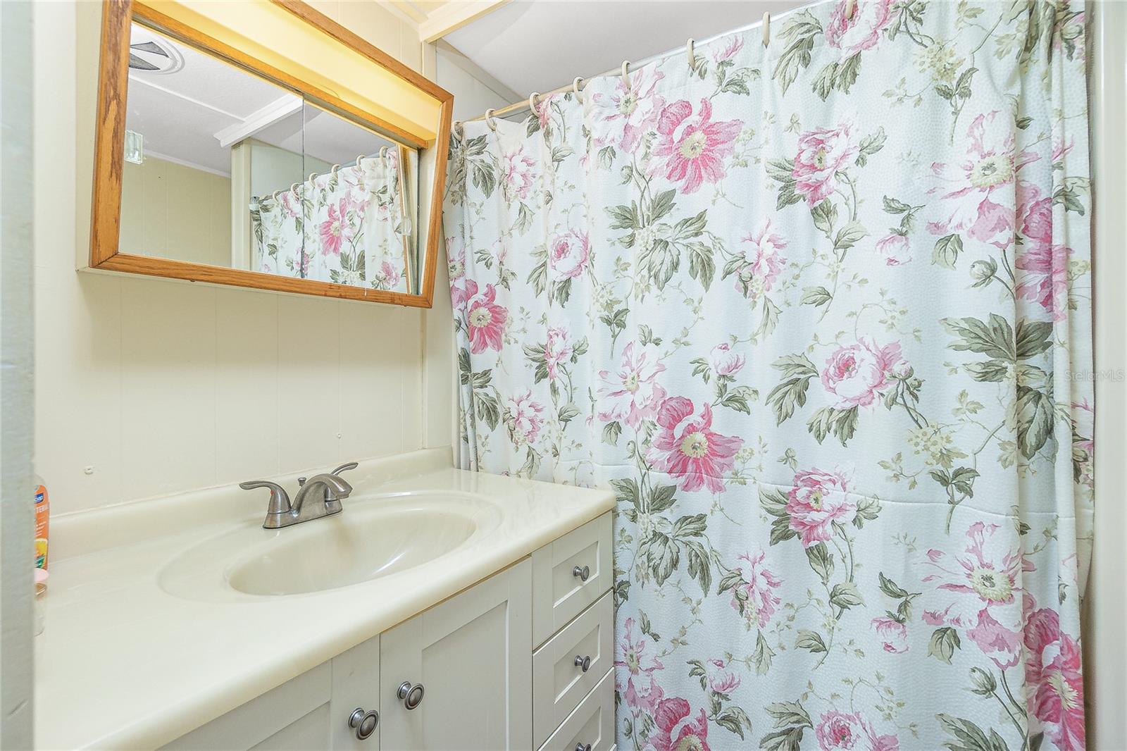 3210 HOLLY AVE, ENGLEWOOD, FL, 34224