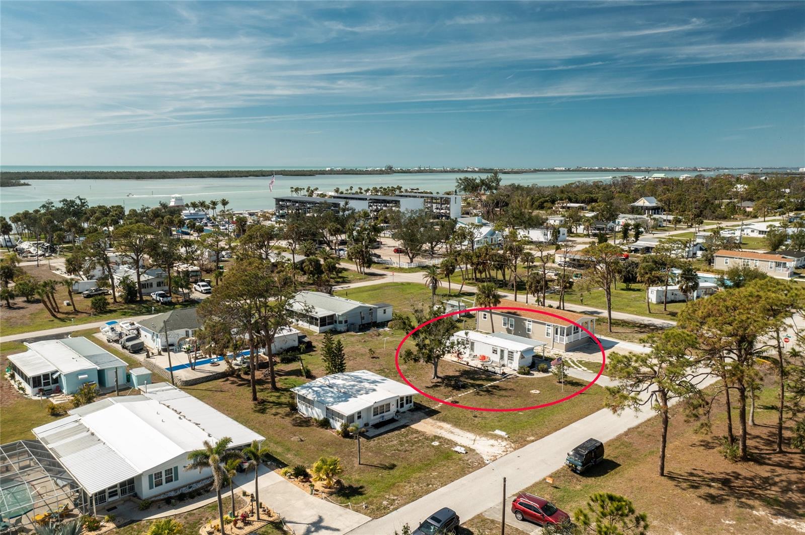 3210 HOLLY AVE, ENGLEWOOD, FL, 34224